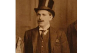 Horace De Vere Cole
